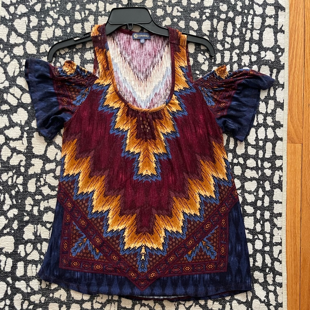 Democracy southwestern Abstract Cold Shoulder Top